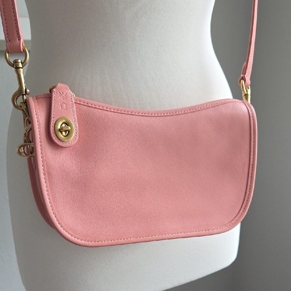 COACH Pink Swinger 20 Cross Leather Bag - Picture 5 of 13